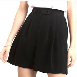 Aritzia Babaton Gerald High Waisted Shorts Black
